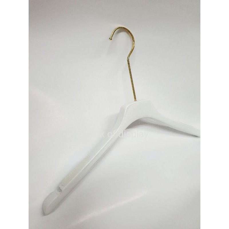 ไม้แขวนเสื้อไม้สีขาว รุ่นหนา ตะขอยาวสีทอง/ตะขอคอ C สีโรสโกลด์ แพ็คละ 12อัน - thumbnail 2
