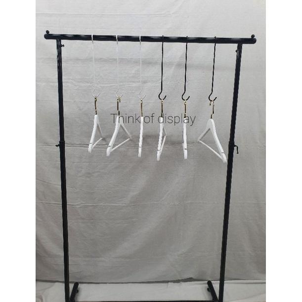 ตะขอโชว์สินค้า ตะขอแขวนไม้แขวนเสื้อ ตกแต่งราวแขวนเสื้อ 1 อัน - thumbnail 2