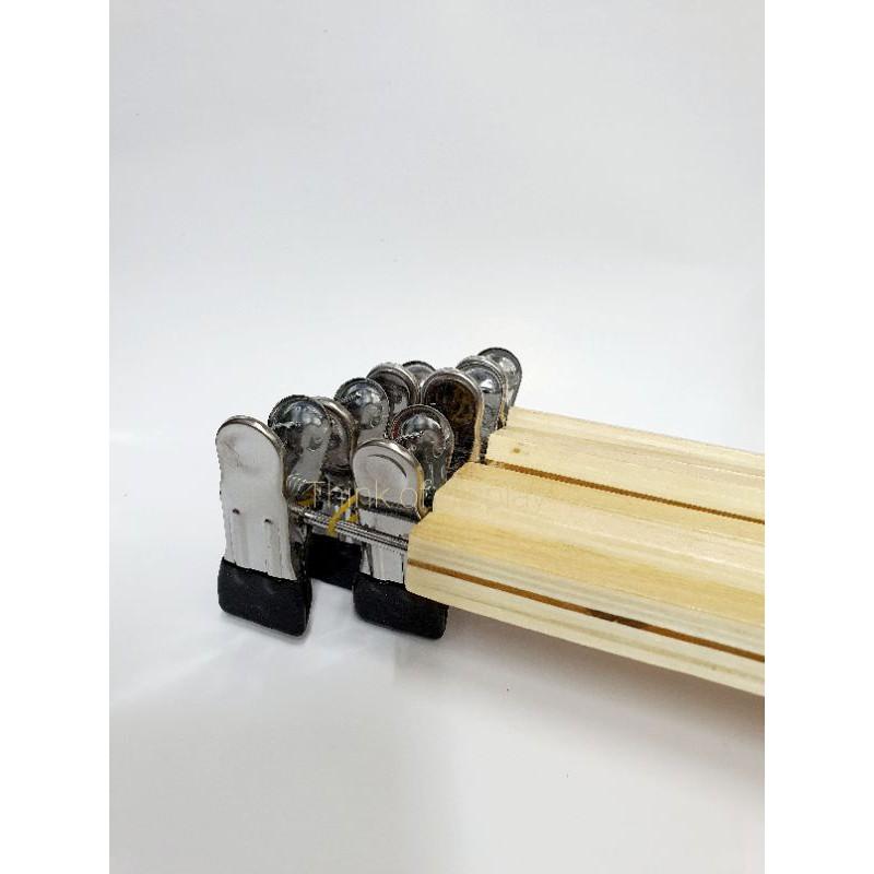 ไม้หนีบกางเกงไม้ซาร่า ไม้หนีบกระโปรง สำหรับผู้ใหญ่ แพ็คละ 6 ชิ้น/แพ็คละ 12 ชิ้น - thumbnail 3