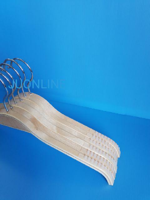 ไม้แขวนเสื้อรุ่นซาร่า ไม้แท้ ไหล่โค้ง  แพ็คละ 12 ชิ้น - thumbnail 5