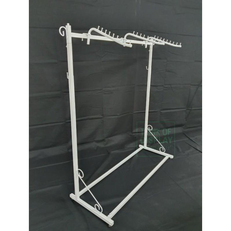 ราวเหล็กโชว์เสื้อ 3 แขนวินเทจ ราว 3 แขนขาม้วน - thumbnail 3