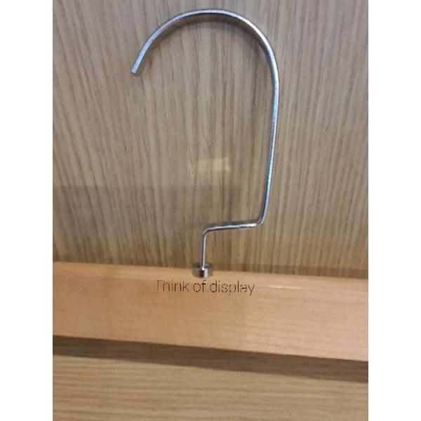 ไม้หนีบกางเกงไม้แท้ ไม้หนีบกางเกงกระโปรง ตะขอC สีเงิน แพ็ค 6 อัน/แพ็ค 12 อัน - thumbnail 3