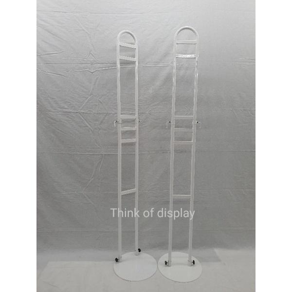 ราวบันไดลิง ราวแขวนโชว์เสื้อผ้า สีขาว/สีดำ - thumbnail 5