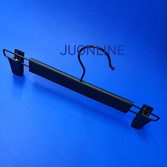 ไม้แขวนกางเกง ไม้หนีบกางเกง ไม้หนีบกระโปรง No.1200 สีดำ/สีใสขุ่น แพ็คละ 12 ชิ้น