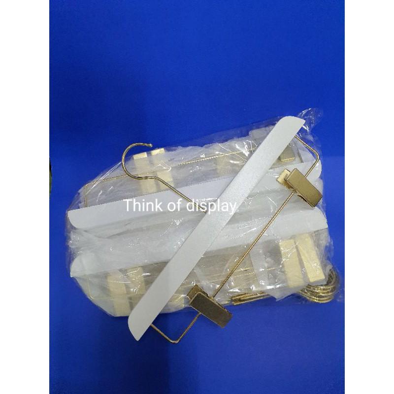 ไม้แขวนกางเกง ไม้สีขาว DU08-w ไม้หนีบกางเกง กระโปรง (แพ็ค 6 อัน/12 อัน) - thumbnail 4