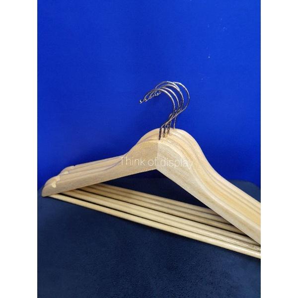 ไม้แขวนเสื้อไม้ มีร่องมีก้าน แขวนกางเกงได้ แพ็ค 6 อัน/แพ็ค 12 อัน - thumbnail 7