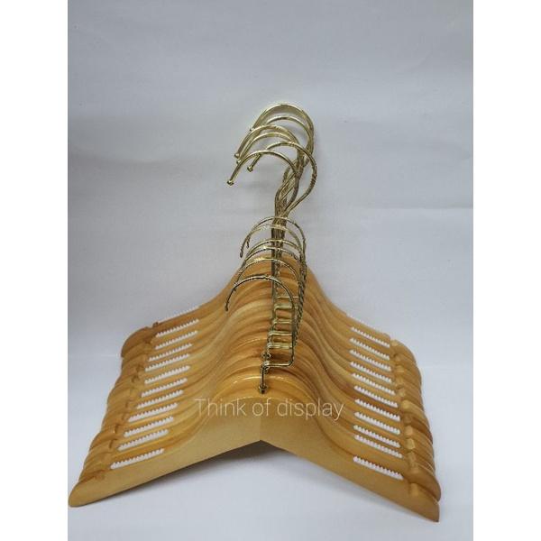 ไม้แขวนเสื้อเด็กไม้แท้ ตะขอยาว/ตะขอCสั้น  แพ็คละ 6 อันและแพ็คละ 12 อัน - thumbnail 5