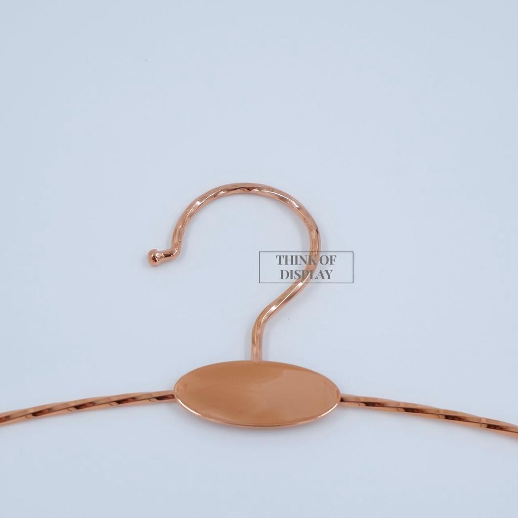 ไม้แขวนชุดชั้นใน ลายเกลียว ไม้หนีบชุดชั้นในเหล็กลายเกลียว สีทอง/สีโรสโกลด์ แพ็ค 12 ชิ้น - thumbnail 8