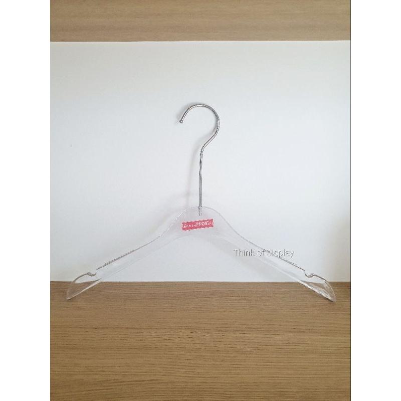 ไม้แขวนพลาสติกใส ไม้หนีบกางเกง PP04 ตะขอสีบรอนซ์ยาว มีแพ็ค 6 อัน และ 12 อัน - thumbnail 5