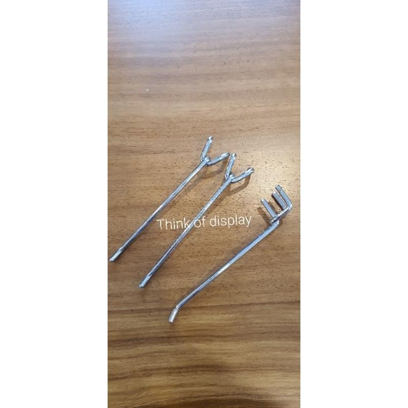 ตะขอแขนสินค้า CWT01 ยาว 6" สำหรับแป๊บเหลี่ยม 1/2"×1" แพ็คละ 1 อัน - thumbnail 2