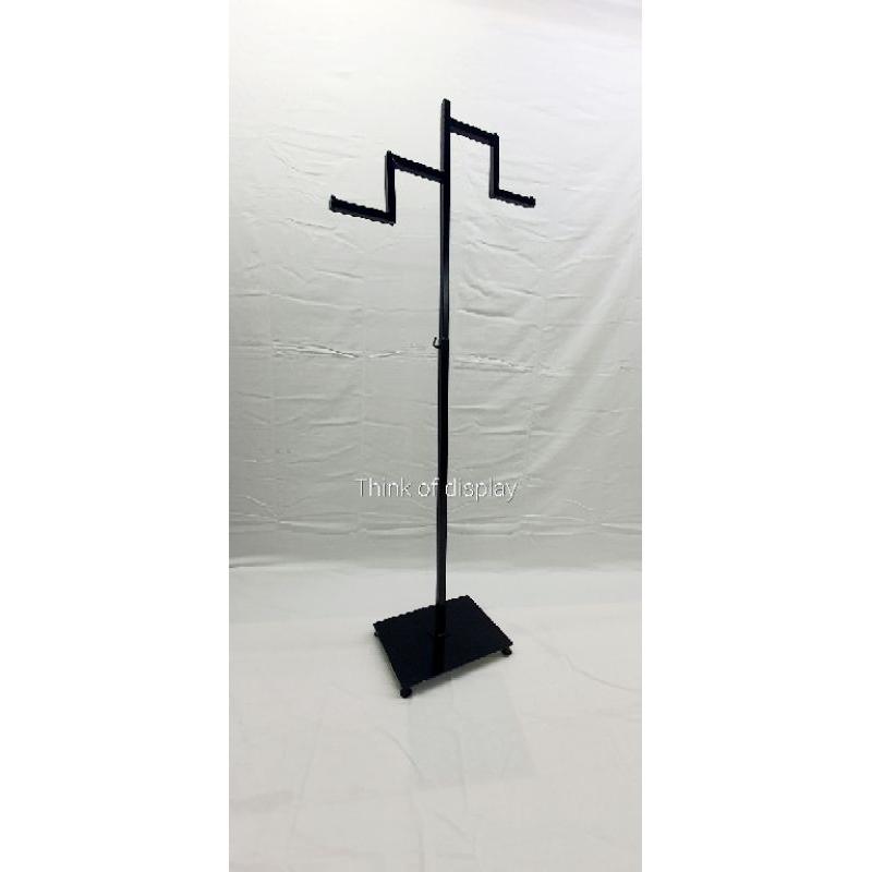 ราวโชว์แขวนเสื้อ เสาเดียวแขน 2 หยัก ฐานหนา - thumbnail 8